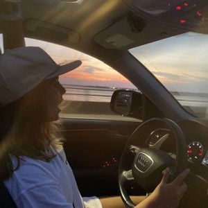 Meet your Posher, Lily